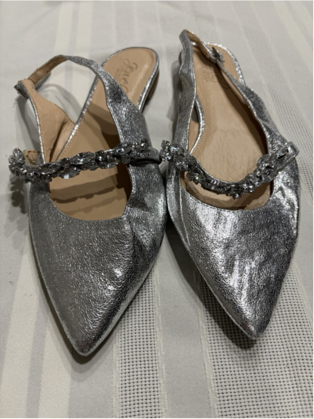 Jewel Badgley Mischka Silver Rhinestone Toe Slingback Bridal Wedding Flats Sz 7